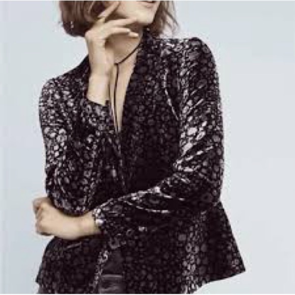 Anthropologie Jackets & Blazers - Anthropologie elevenses velvet blazer black and gray like new condition size 4